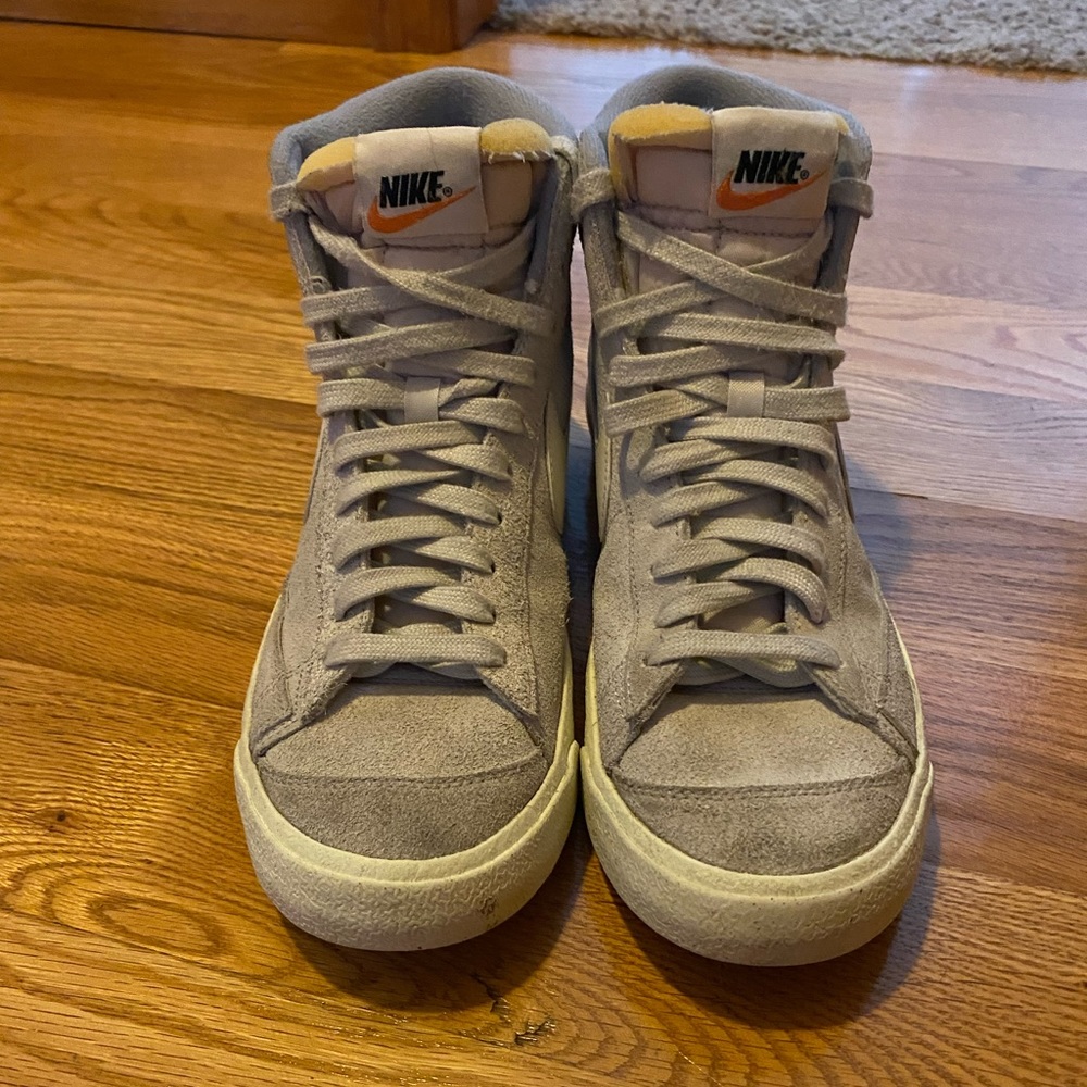 Men’s Nike Blazer!